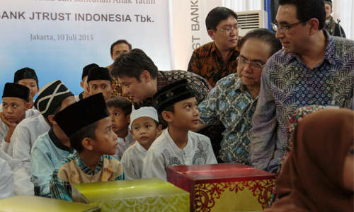Break-fasting with Orphans