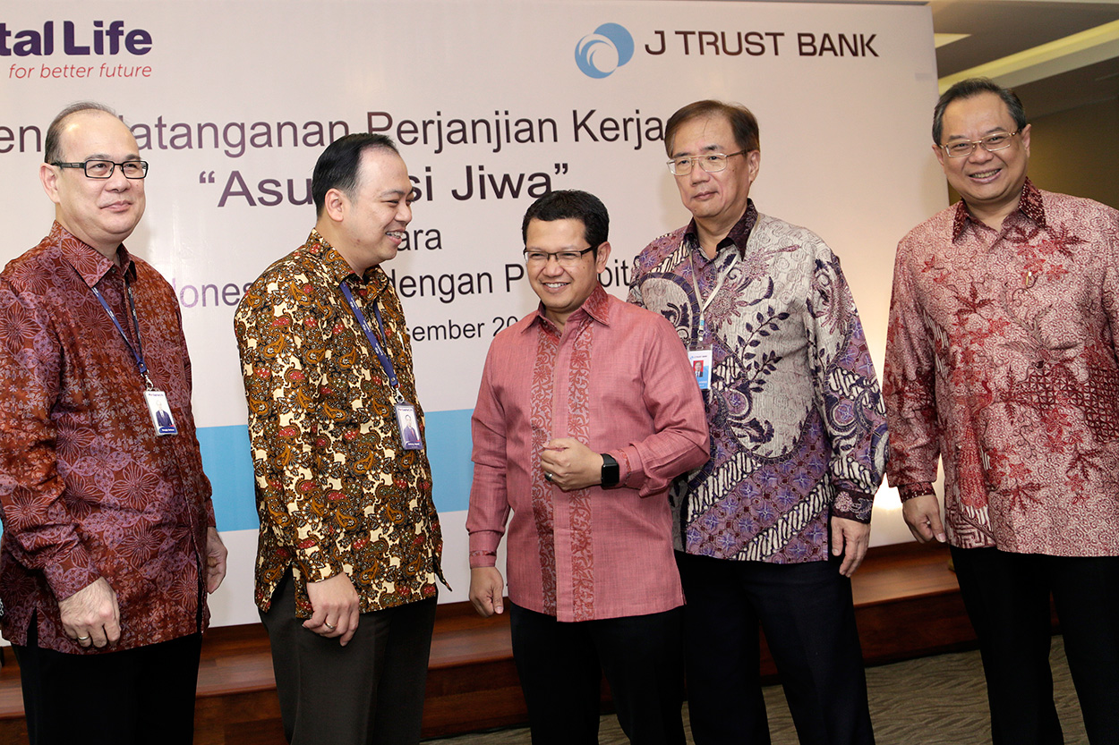 Kerjasama J Trust Bank dengan Capital Life