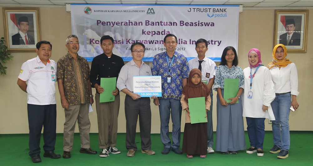 ACTIVITY J TRUST BANK PEDULI