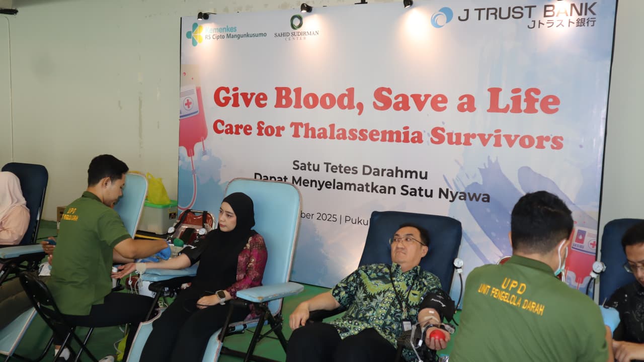 J Trust Bank Adakan Donor Darah Bertajuk ‘Care for Thalassemia Survivors’