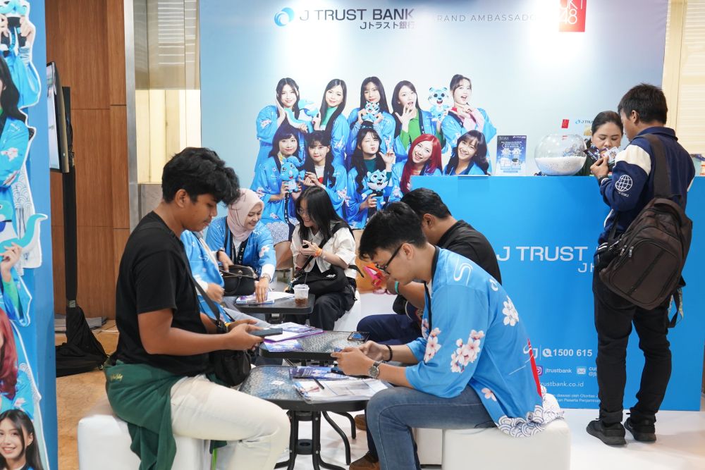 J Trust Bank Supported Brand Ambassador JKT48&rsquo;s 14th Anniversary Concert
